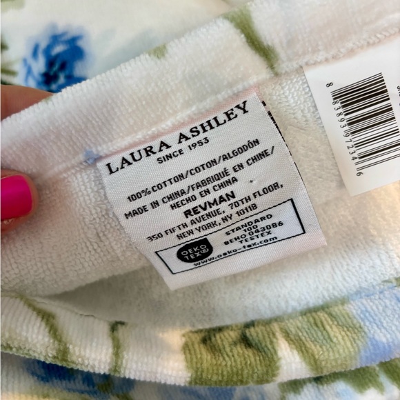 {Laura Ashley} New 4 Piece Blue Floral Bath Towel/Hand Towel Set - Picture 7 of 8